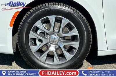 2022 Chrysler Pacifica Hybrid Pinnacle