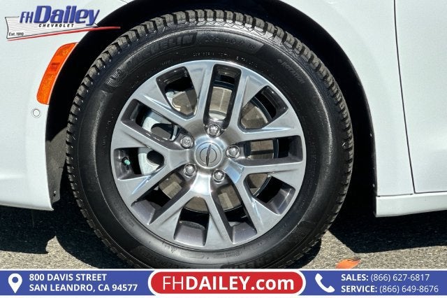 2022 Chrysler Pacifica Hybrid Pinnacle