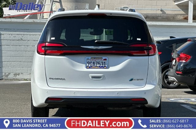 2022 Chrysler Pacifica Hybrid Pinnacle