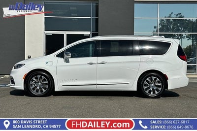 2022 Chrysler Pacifica Hybrid Pinnacle