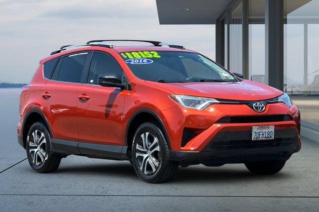 2016 Toyota RAV4 LE