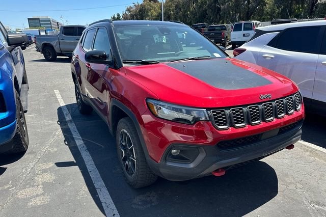 2025 Jeep Compass Trailhawk