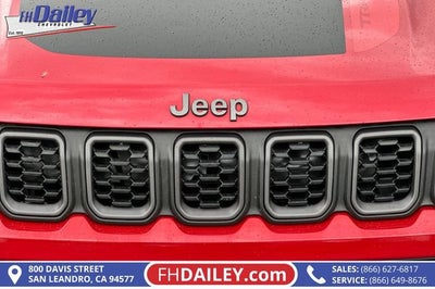 2025 Jeep Compass Trailhawk