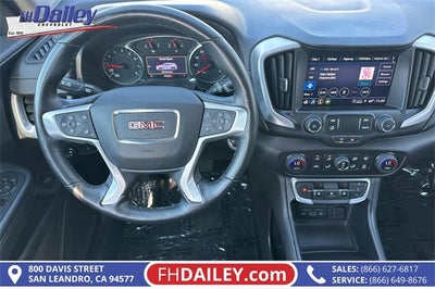 2024 GMC Terrain SLT