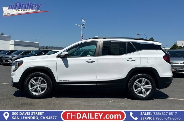 2023 GMC Terrain SLE