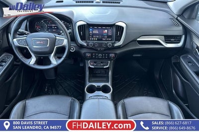 2024 GMC Terrain SLT