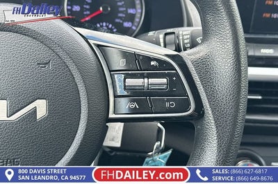 2023 Kia Forte LXS