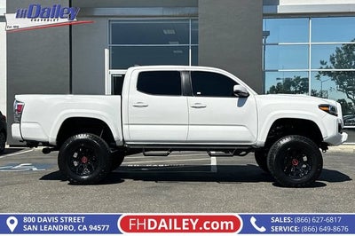 2022 Toyota Tacoma 4WD TRD SPORT