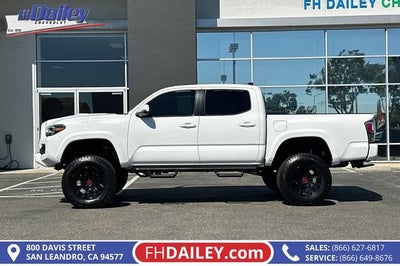 2022 Toyota Tacoma 4WD TRD SPORT