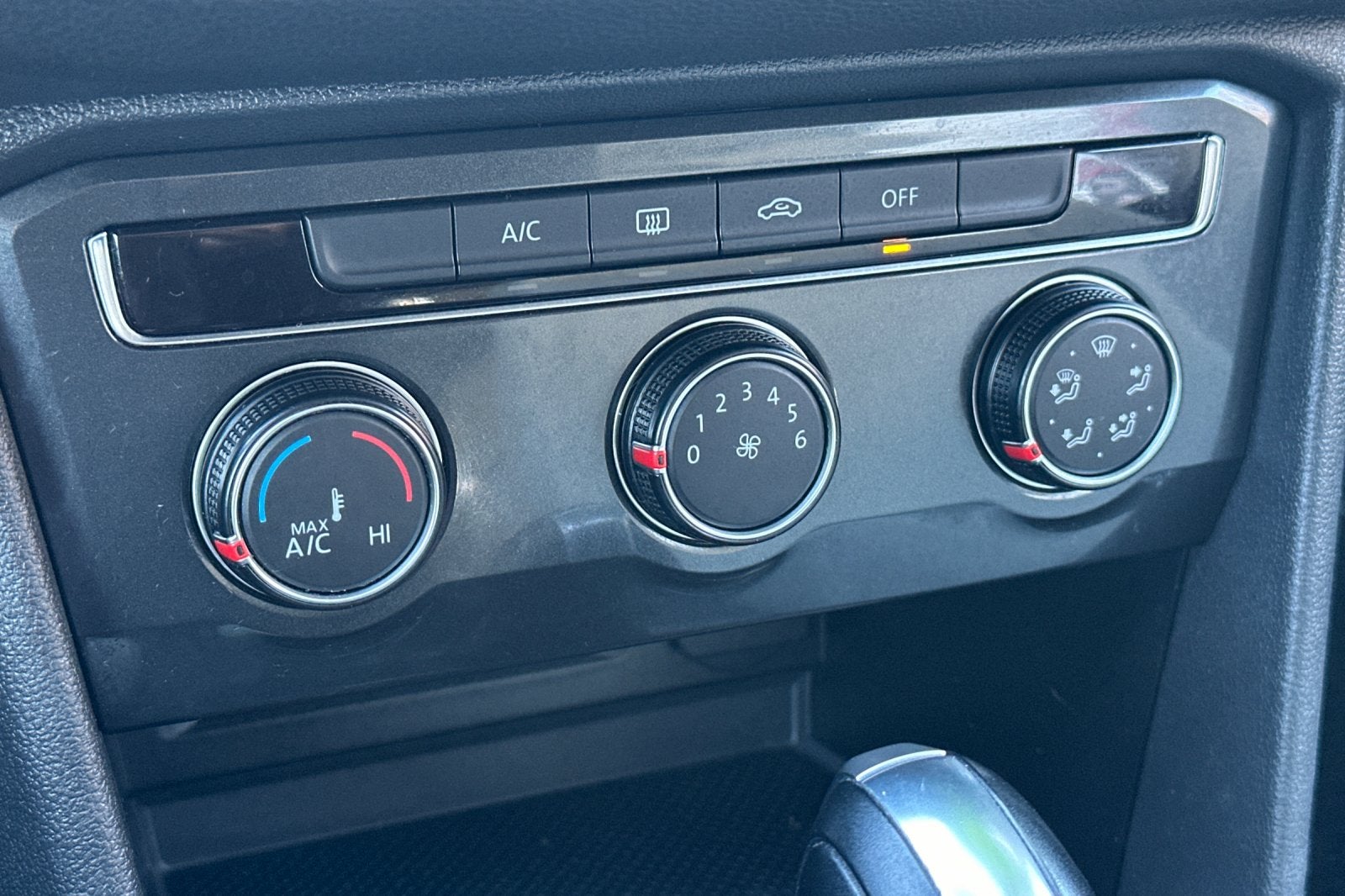 2019 Volkswagen Tiguan S