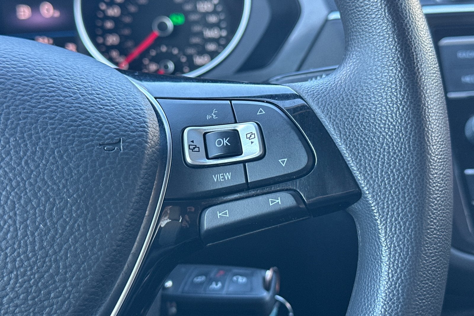 2019 Volkswagen Tiguan S