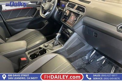 2022 Volkswagen Tiguan SE