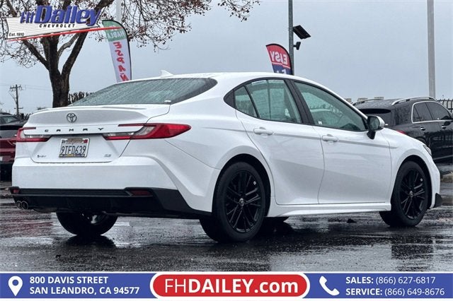 2025 Toyota Camry LE