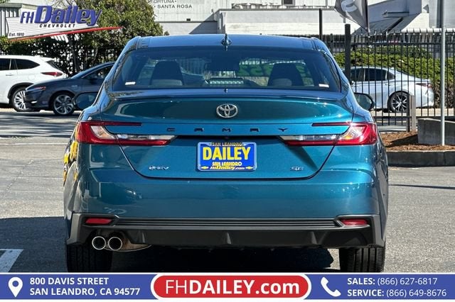 2025 Toyota Camry SE