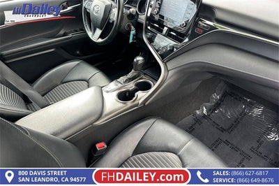 2023 Toyota Camry SE