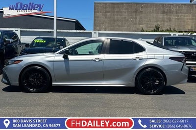 2022 Toyota Camry SE