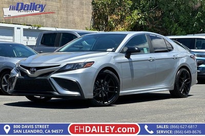 2022 Toyota Camry SE