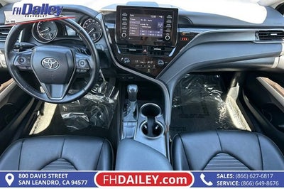 2024 Toyota Camry SE