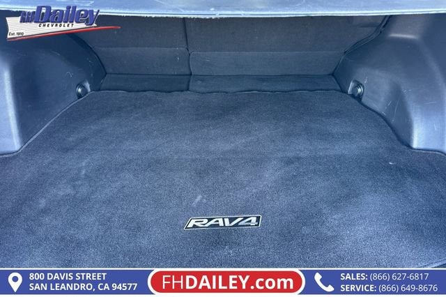 2023 Toyota RAV4 Hybrid LE