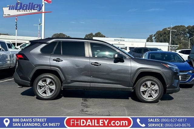 2023 Toyota RAV4 Hybrid LE