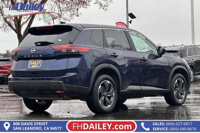2025 Nissan Rogue SV
