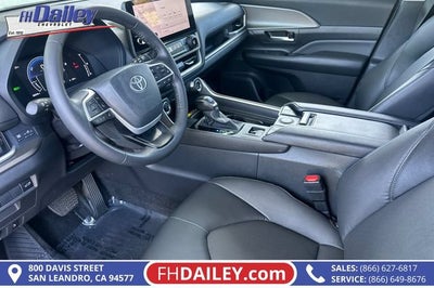 2025 Toyota Grand Highlander Hybrid XLE
