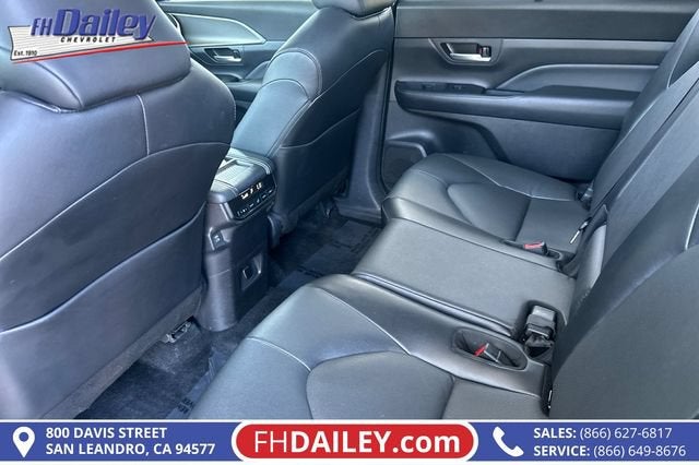 2025 Toyota Grand Highlander Hybrid XLE