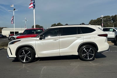 2021 Toyota Highlander XSE