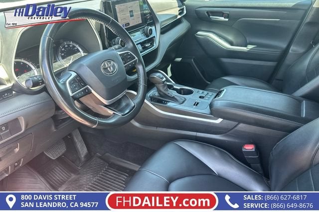 2023 Toyota Highlander XLE