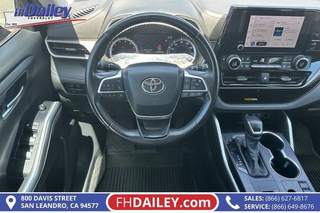 2023 Toyota Highlander XLE
