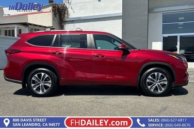 2023 Toyota Highlander XLE