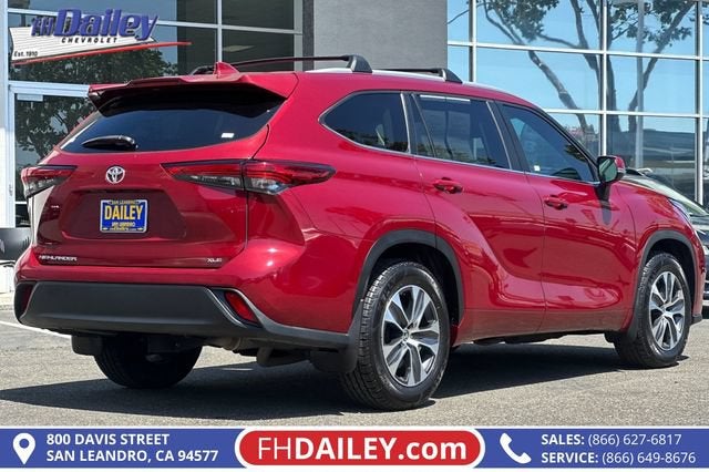 2023 Toyota Highlander XLE