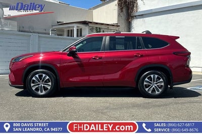 2023 Toyota Highlander XLE