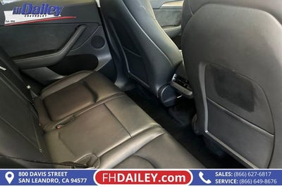 2025 Tesla Model Y Long Range