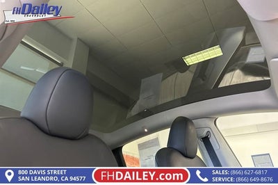 2025 Tesla Model Y Long Range