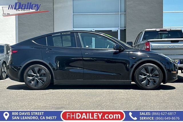 2025 Tesla Model Y Long Range