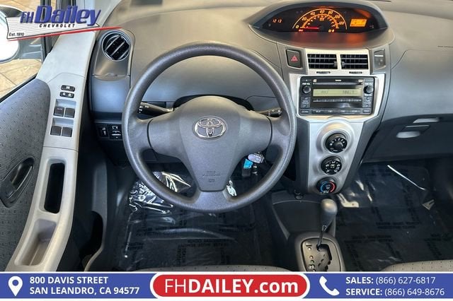 2009 Toyota Yaris Base