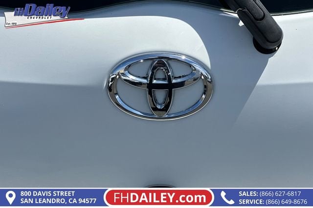 2009 Toyota Yaris Base
