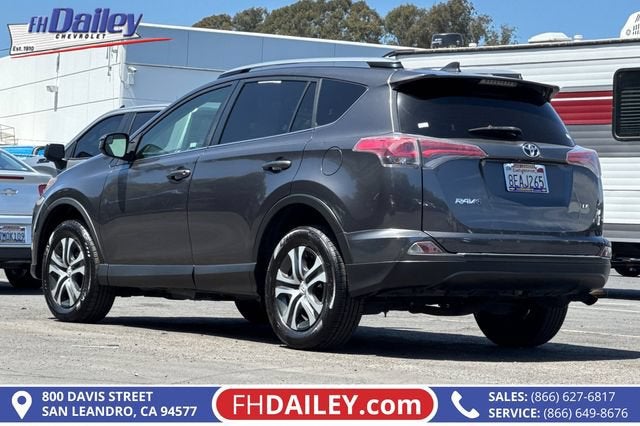 2018 Toyota RAV4 LE