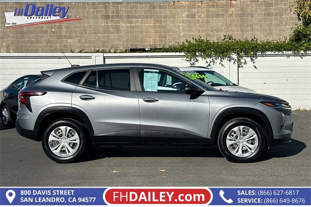 2024 Chevrolet Trax LS