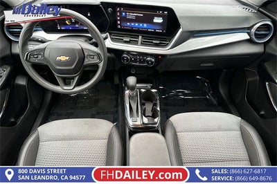2024 Chevrolet Trax LT