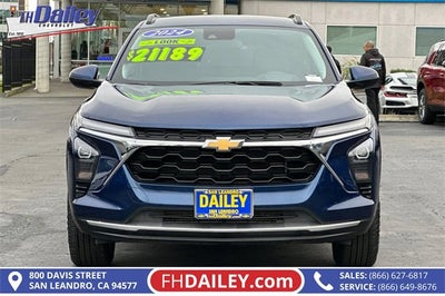 2024 Chevrolet Trax LT