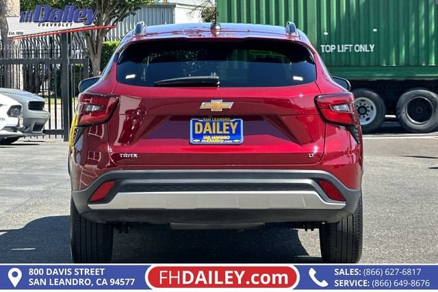 2025 Chevrolet Trax LT