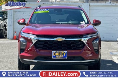 2025 Chevrolet Trax LT